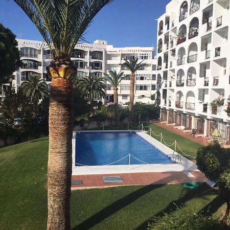 Edificio Verdemar - Stunning 1 Bed Apartment With Pool & Sea Views Нерха Екстер'єр фото