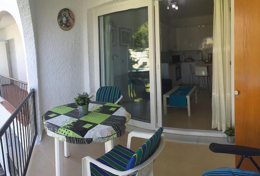 Edificio Verdemar - Stunning 1 Bed Apartment With Pool & Sea Views Нерха Екстер'єр фото