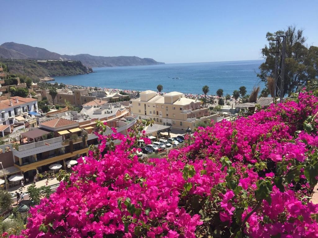 Edificio Verdemar - Stunning 1 Bed Apartment With Pool & Sea Views Нерха Екстер'єр фото