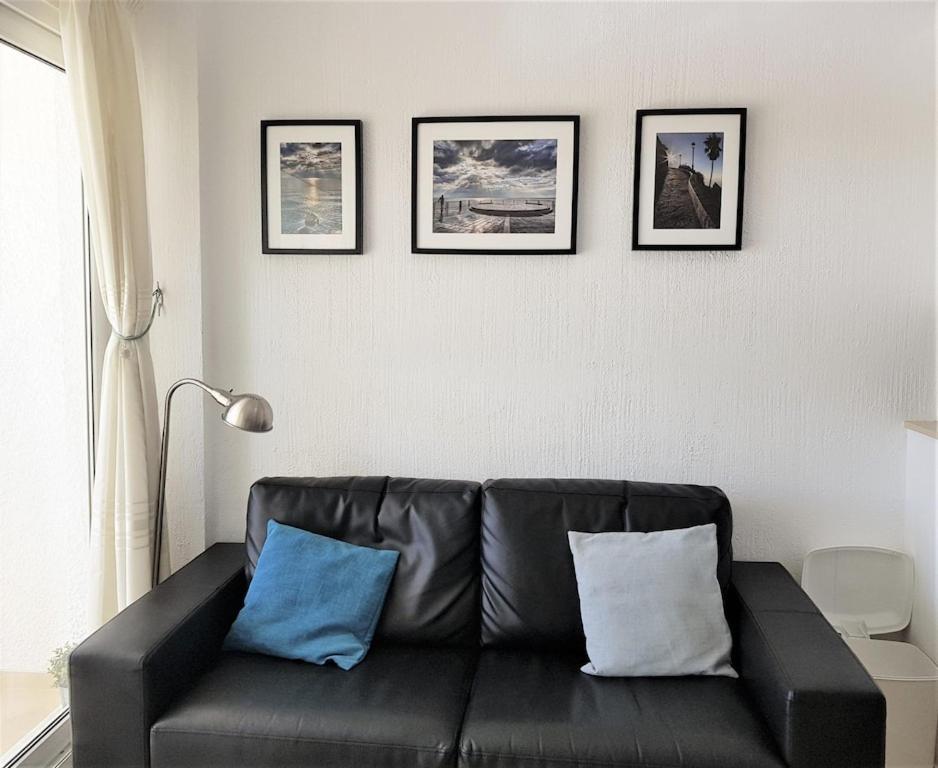 Edificio Verdemar - Stunning 1 Bed Apartment With Pool & Sea Views Нерха Екстер'єр фото